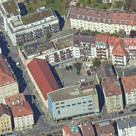 Das Gebäude in der Adlerstraße 30-32 soll durch einen Neubau ersetzt werden. Foto: Stadtmessungsamt/Stadt Stuttgart