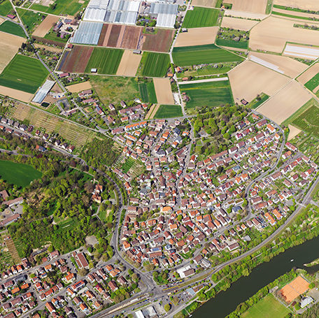 Der Stadtteil Mühlhausen bewegt sich im Spannungsfeld zwischen seinem Verständnis als historisch gewachsener Ort und seiner Zugehörigkeit zur Großstadt. Foto: Stadtmessungsamt
