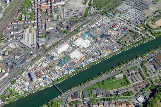 An Wasenufer und Wasenquerung soll ein urbanes Flussufer mit Aufenthaltsqualität entstehen. Foto: Stadt Stuttgart