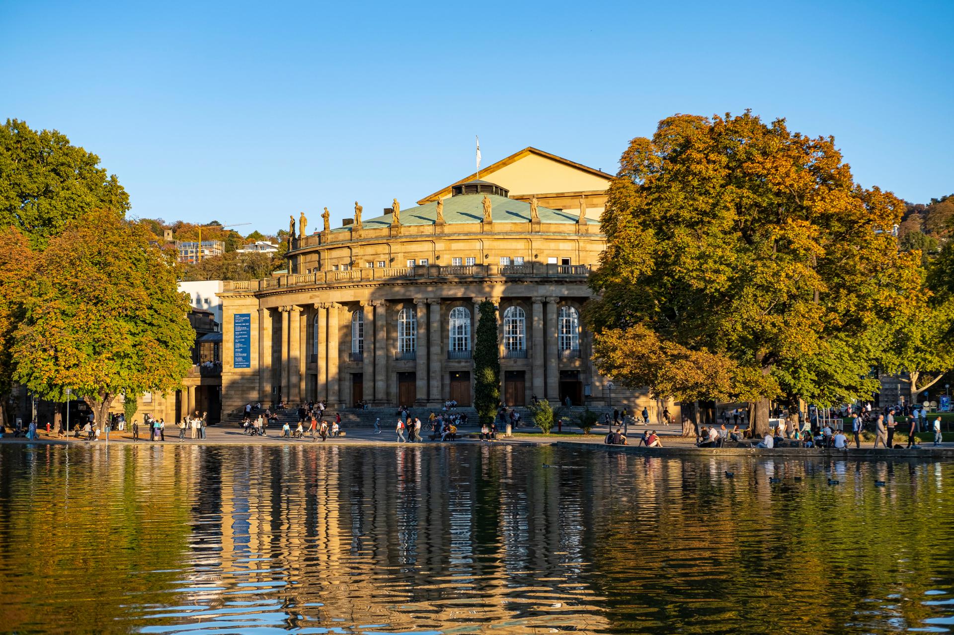 Die Stuttgarter Oper ist in die Jahre gekommen und muss saniert werden. Foto: Thomas Wagner/Stadt Stuttgart