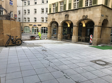 Der Belag südlich des Hans-im-Glück-Brunnens ist neu verlegt. Foto: Tiefbauamt