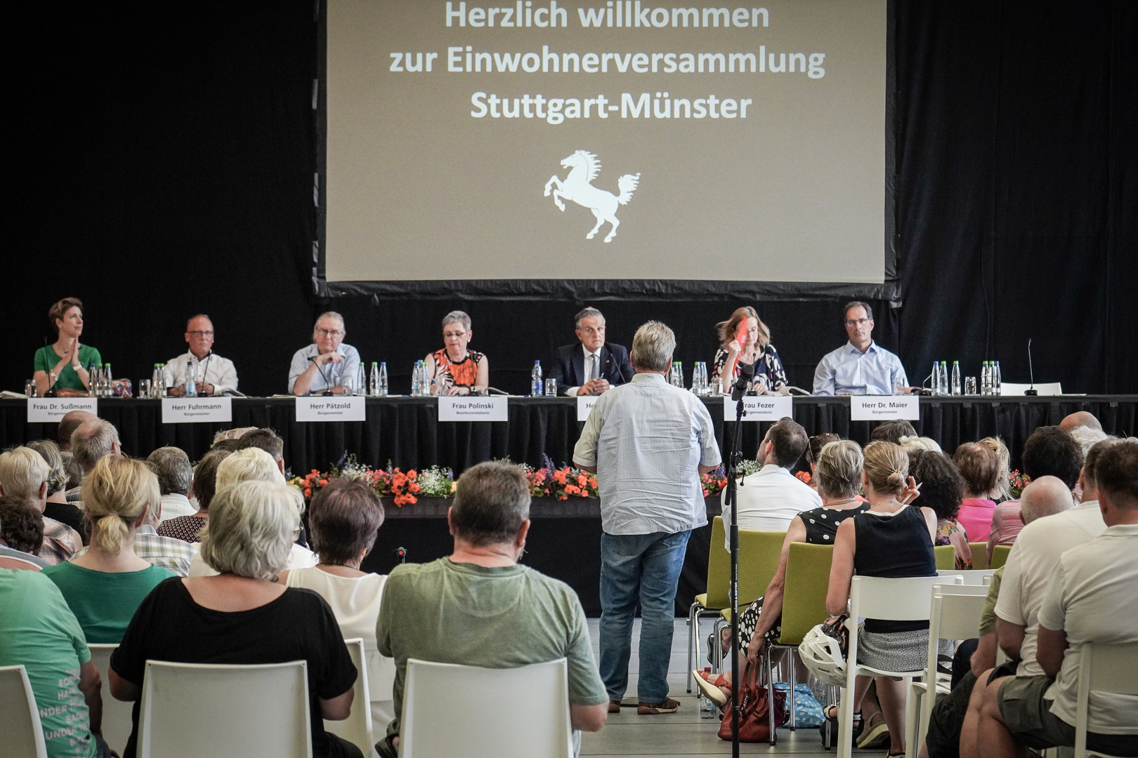 Blick auf die Bürgermeisterriege