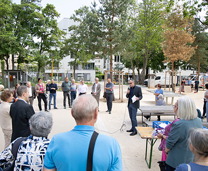 Einweihung des Diakonissenplatz in Stuttgart West.